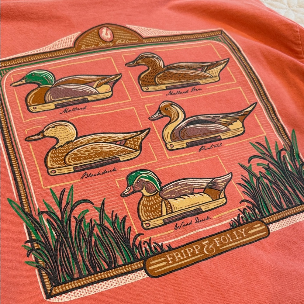 Fripp & Folly Coral Graphic Duck Tee